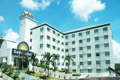 Days Hotel Mactan Cebu Lapu-Lapu City Eksteriør billede