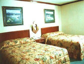 Days Hotel Mactan Cebu Lapu-Lapu City Eksteriør billede